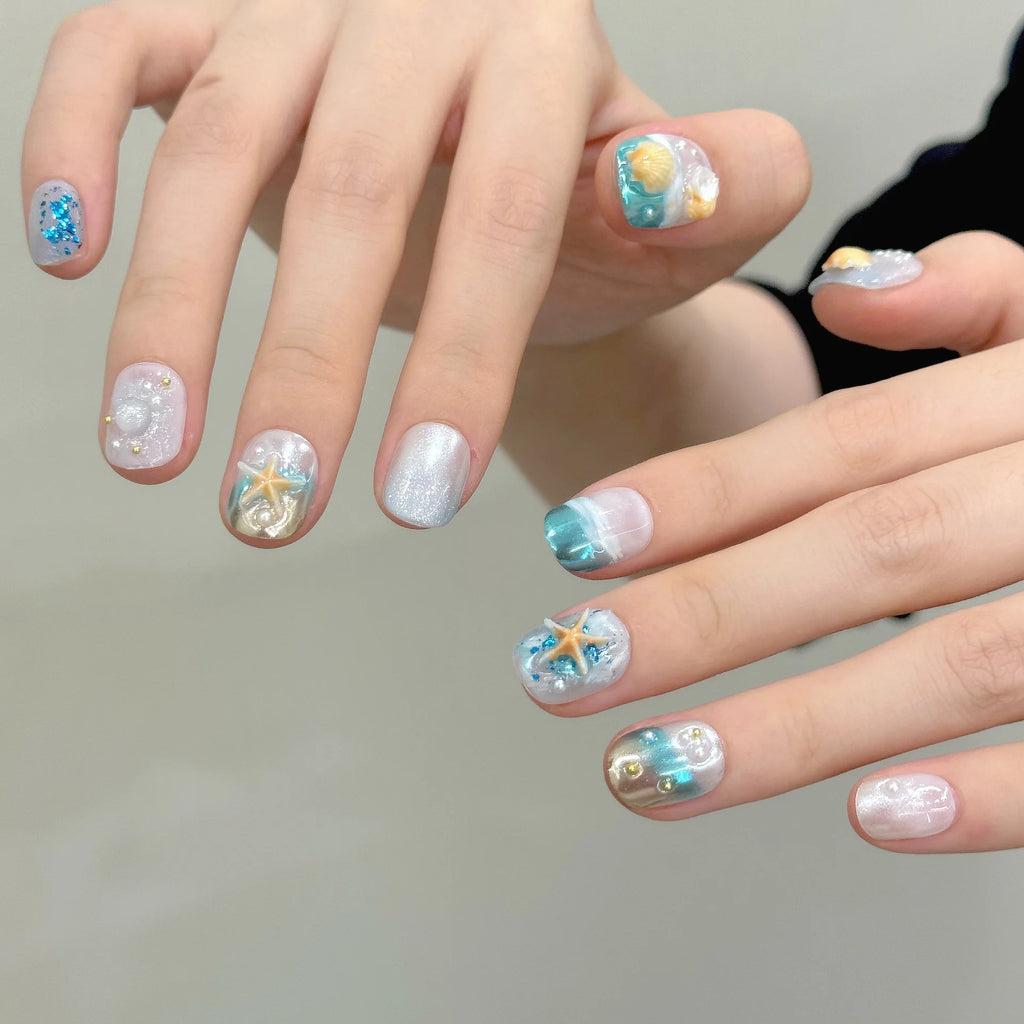 10pcs Summer Handmade Fake Nails Sets Press on Ocean Seashell Nails Tips Pearl Blue Short Round False Nail Art Wearable Manicure